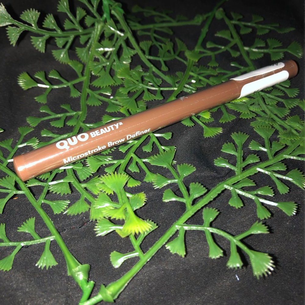 QUO Beauty Microstroke Brow Definer